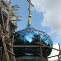 Изготовлены Кресты на куполах Церкви Николая Чудотворца и Тримифунтского Спиридона в г. Пушкино